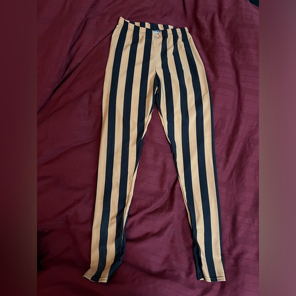 Peach and black striped leggings - Picture 1 of 2